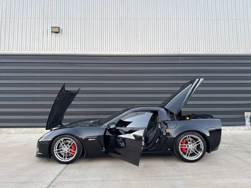 Used 2007 Chevrolet Corvette Z06 w/ Preferred Equipment Group image 26