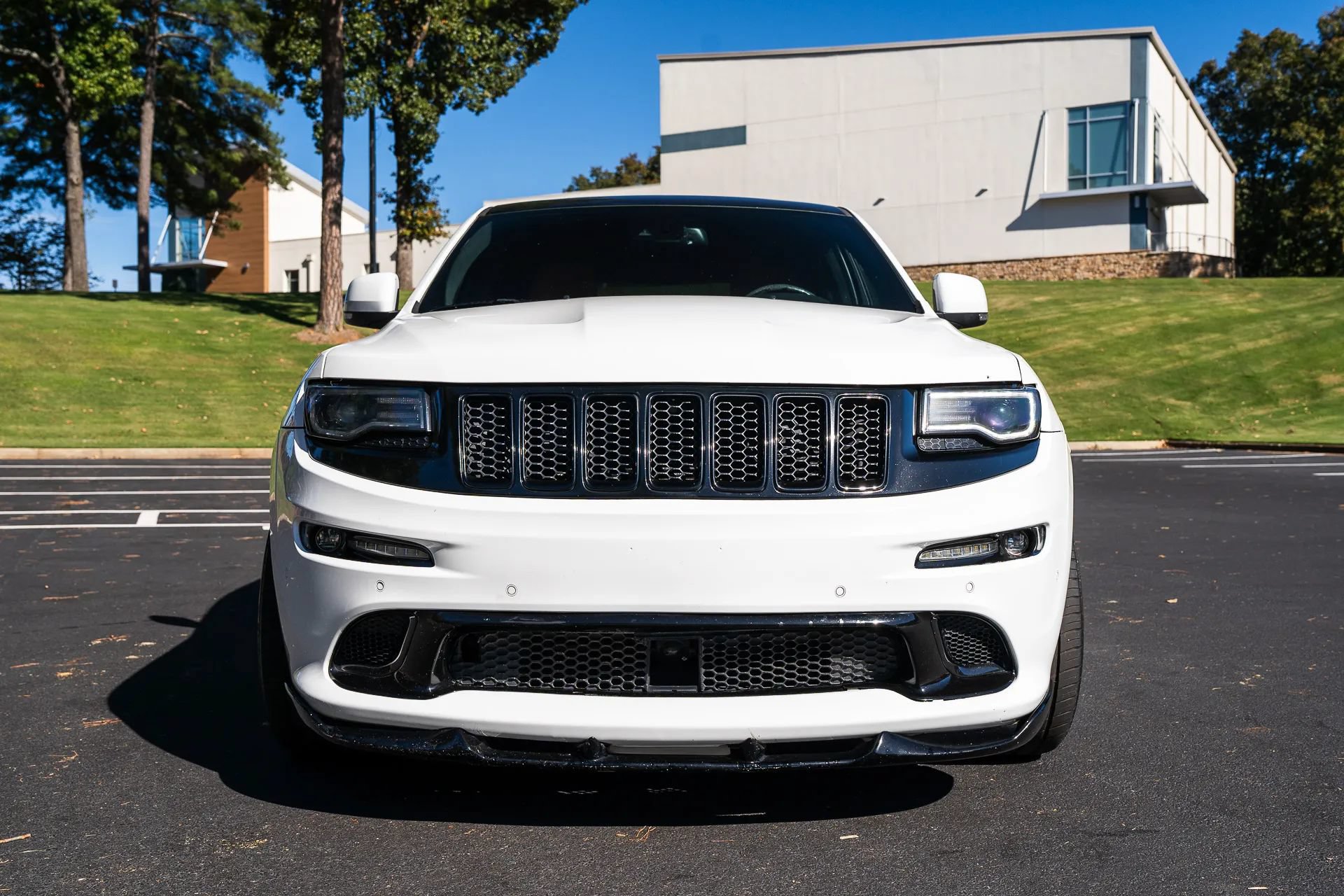 Used 2015 Jeep Grand Cherokee SRT AWD/4WD image 14