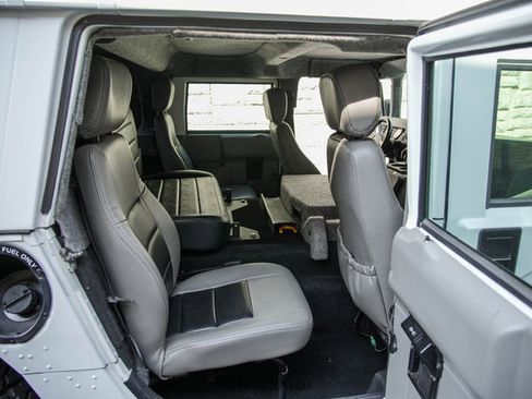 Used 1996 HUMMER H1 4-Door Wagon AWD/4WD image 30