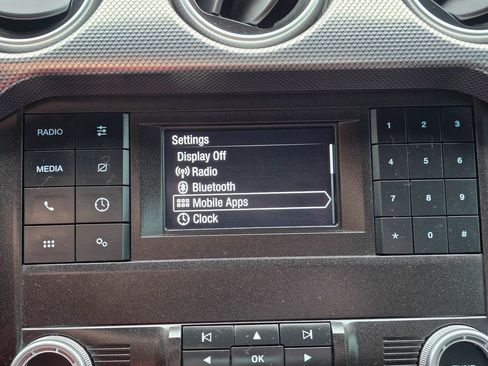 Used 2020 Ford Mustang GT RWD image 14