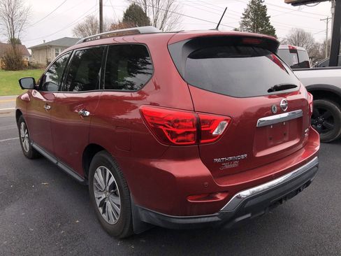 Used 2017 Nissan Pathfinder SL w/ SL Premium Package image 4