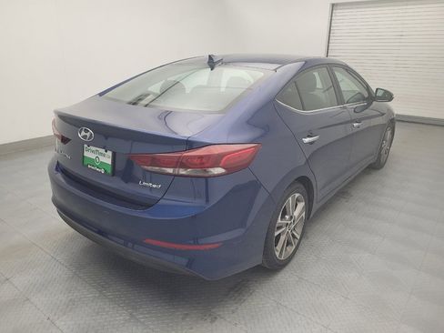 Used 2017 Hyundai Elantra Limited FWD image 9