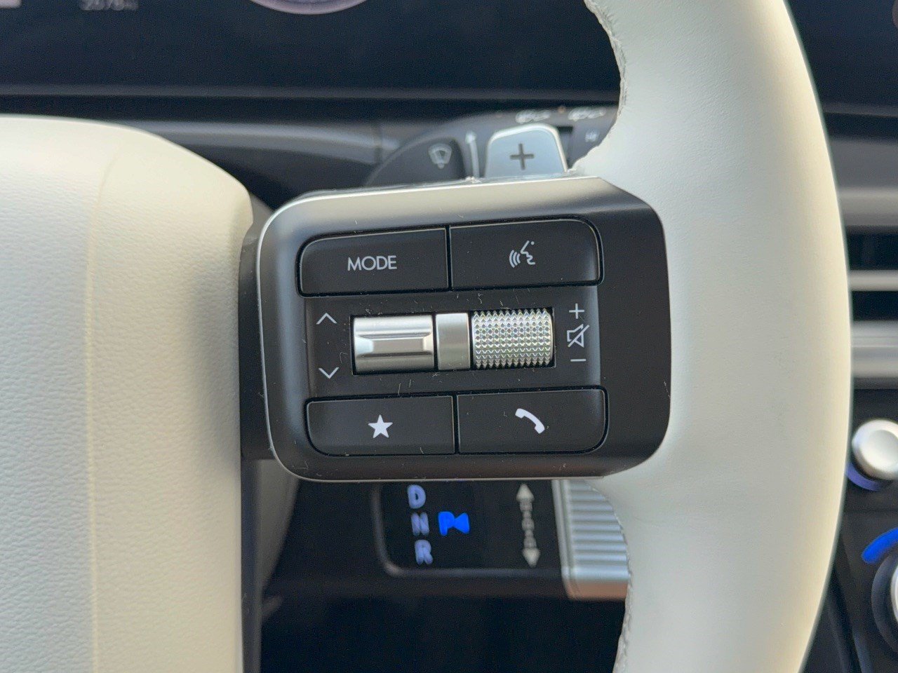 Used 2026 Hyundai Santa Fe SE FWD image 19