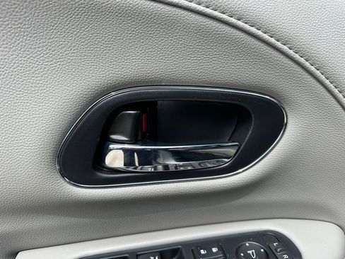 Used 2022 Honda HR-V EX-L image 20