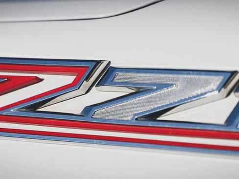 Used 2021 Chevrolet Silverado 1500 LTZ w/ LTZ Premium Package image 24