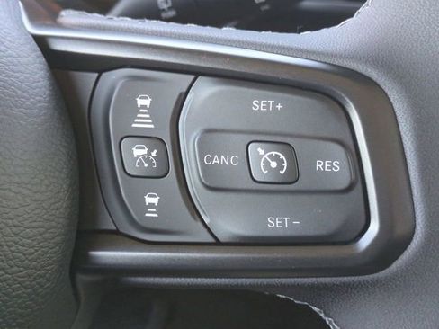 New 2026 Jeep Wrangler Unlimited Rubicon AWD/4WD image 24