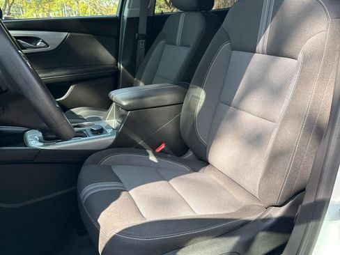 Used 2024 Chevrolet Blazer LT image 10