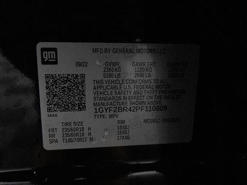 Used 2023 Cadillac XT4 Luxury w/ Cold Weather Package AWD/4WD image 48