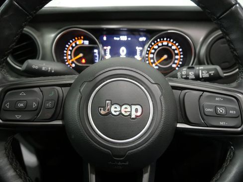 Used 2023 Jeep Wrangler Unlimited Sport w/ Sun And Sound Package AWD/4WD image 17