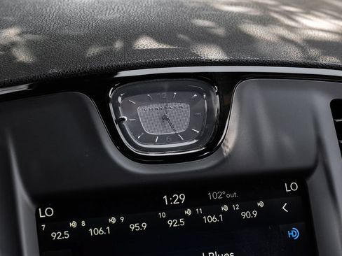 Used 2019 Chrysler 300 S RWD image 36