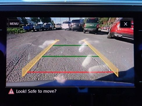 Used 2018 Volkswagen Atlas SE image 27