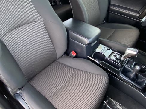 Certified 2024 Toyota 4Runner TRD Off-Road image 12