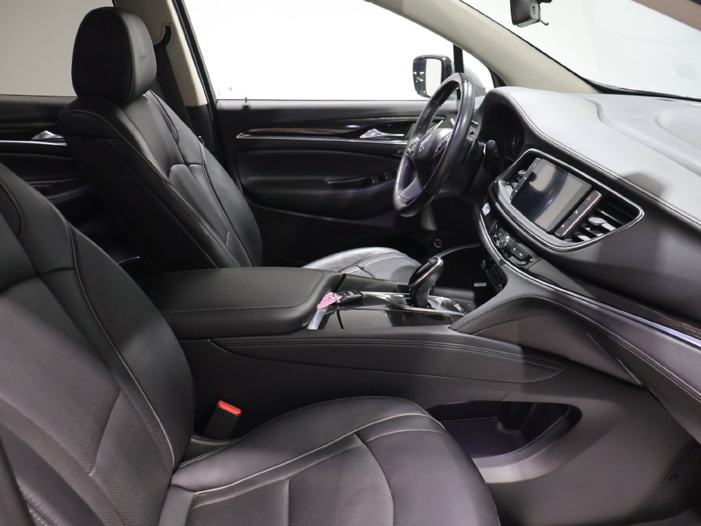 Used 2021 Buick Enclave Avenir w/ Avenir Technology Package AWD/4WD image 23