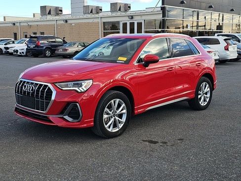 Certified 2023 Audi Q3 2.0T Premium Plus w/ Premium Plus Package image 15