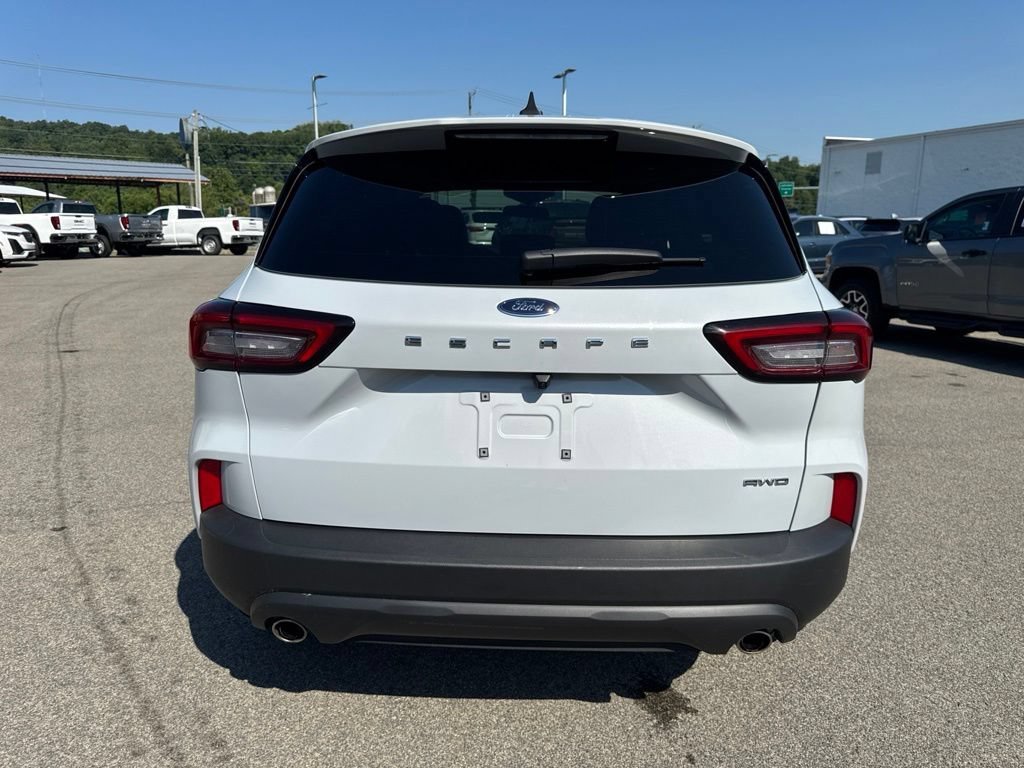 Used 2026 Ford Escape ST-Line AWD/4WD image 17