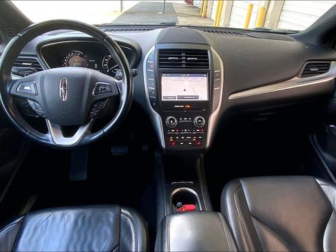 Used 2018 Lincoln MKC Select w/ Select Plus Package AWD/4WD image 16