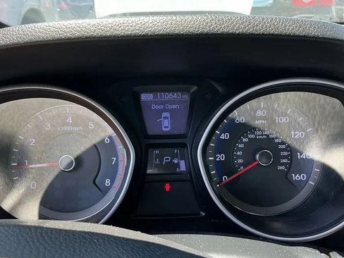 Used 2013 Hyundai Elantra GT FWD image 3