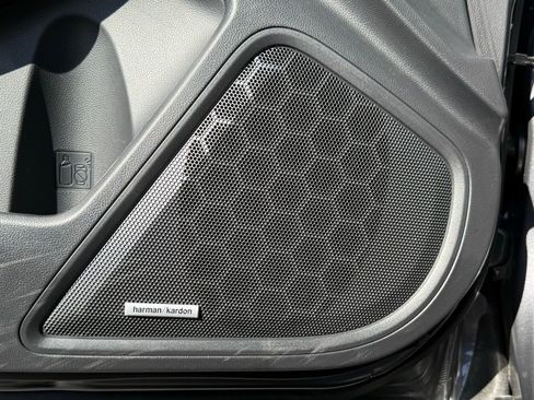 Used 2025 Subaru Outback Touring image 21