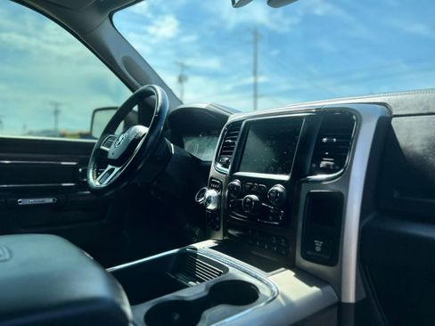 Used 2015 RAM 1500 Laramie w/ Convenience Group AWD/4WD image 39