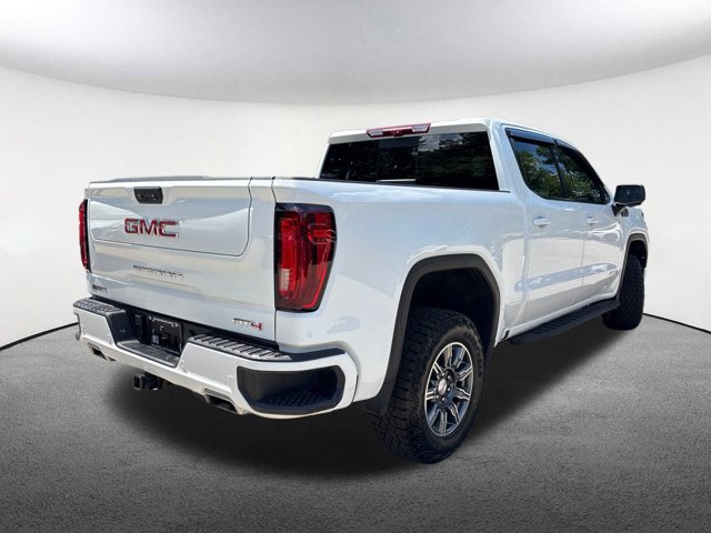 Used 2024 GMC Sierra 1500 AT4 w/ Technology Package AWD/4WD image 14
