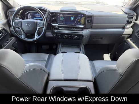 Used 2024 Chevrolet Silverado 2500 ZR2 w/ Technology Package AWD/4WD image 11