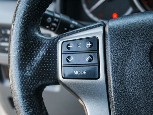Used 2011 Toyota 4Runner SR5 w/ Premium Pkg w/Leather AWD/4WD image 15