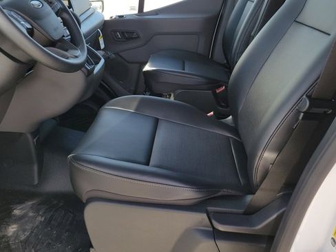 New 2026 Ford Transit 250 148 Medium Roof Extended AWD image 6