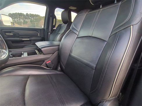 Used 2020 RAM 2500 Limited image 21