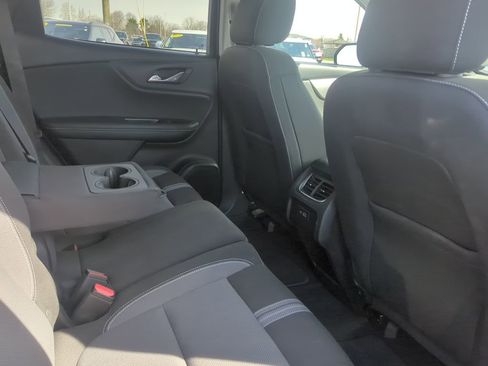 Used 2023 Chevrolet Blazer LT image 18