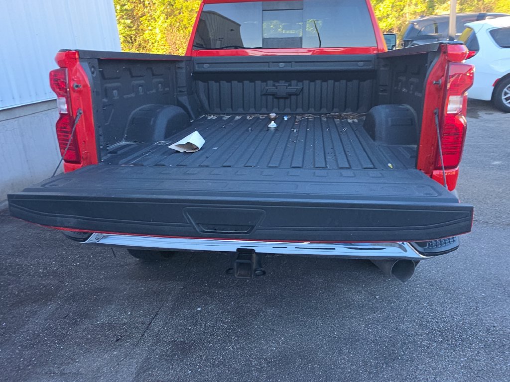 Used 2020 Chevrolet Silverado 3500 LT w/ All Star Edition AWD/4WD image 7