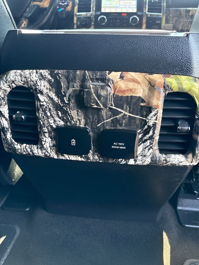 Used 2018 Ford F250 Lariat w/ Lariat Ultimate Package AWD/4WD image 21