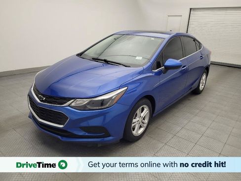 Used 2018 Chevrolet Cruze LT w/ Sun And Sound Package FWD image 1