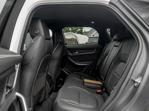 New 2026 Jaguar F-PACE R-Dynamic S image 15