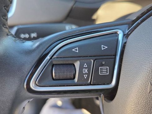 Used 2018 Audi Q3 2.0T Premium image 24