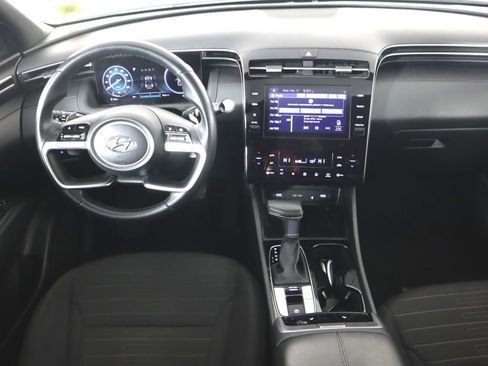 Used 2022 Hyundai Santa Cruz SEL Premium image 24