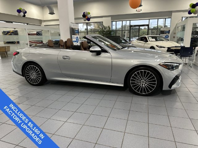 Used 2025 Mercedes-Benz CLE 300 4MATIC Cabriolet image 15