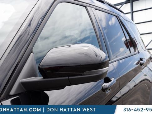 Used 2025 Ford Explorer ST-Line w/ ST-Line Street Pack AWD/4WD image 27