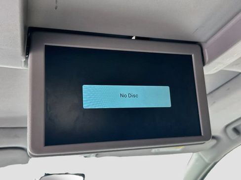 Used 2023 Honda Odyssey Touring image 25