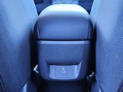 New 2025 Nissan Versa SV w/ Trunk Package image 17