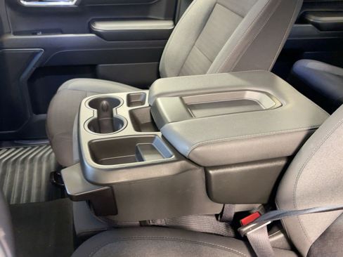 Used 2023 GMC Sierra 1500 Elevation image 27