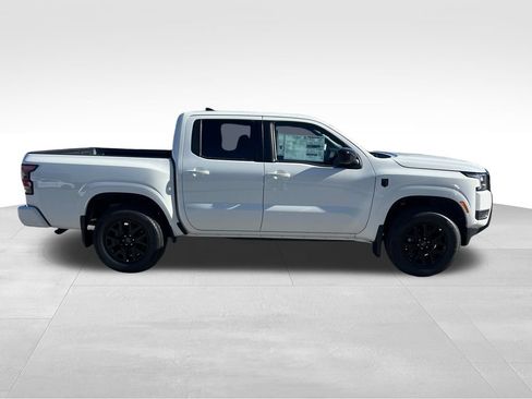 New 2026 Nissan Frontier SV w/ Tow Package AWD/4WD image 7