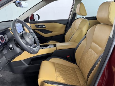 Used 2023 Nissan Rogue Platinum w/ Platinum Premium Package image 22