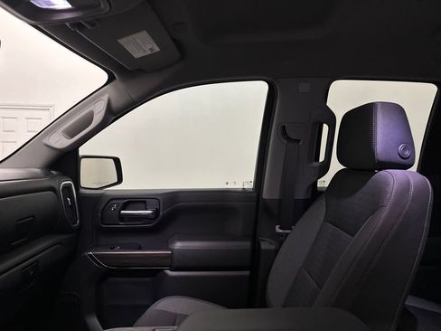 Used 2019 Chevrolet Silverado 1500 LT w/ Texas Edition RWD image 31