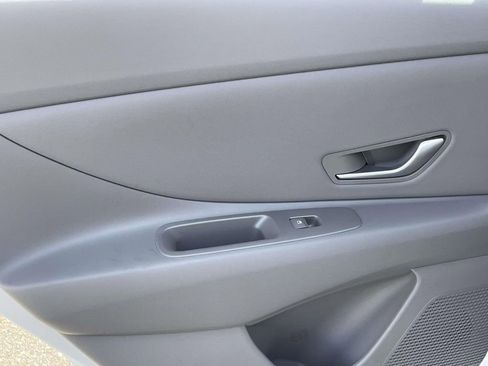 New 2026 Hyundai Elantra Sport image 9