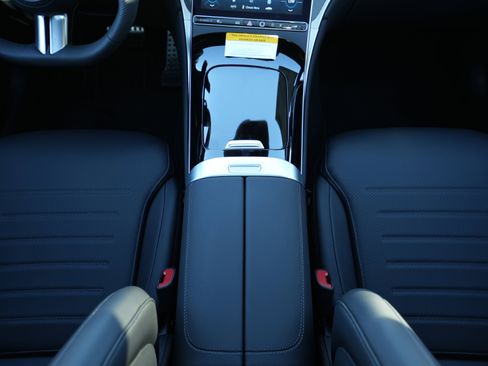 New 2026 Mercedes-Benz GLC 300 4MATIC image 27