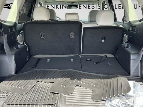 Used 2024 Kia Telluride EX image 15
