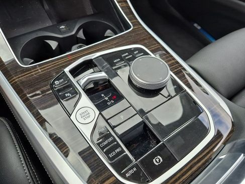 Used 2025 BMW X5 sDrive40i RWD image 10