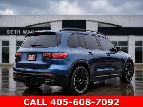 Used 2021 Mercedes-Benz GLB 250 w/ AMG Line image 7