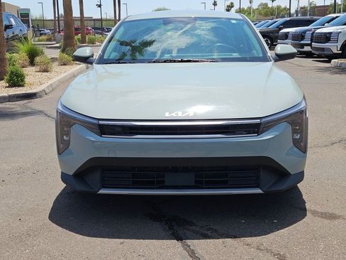 Used 2025 Kia K4 EX FWD image 2