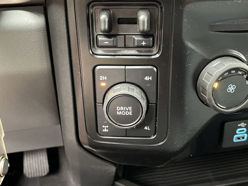 New 2026 Ford F250 XLT AWD/4WD image 16